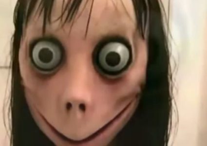 خبراء بريطانيون يكشفون حقيقة تحدي "مومو" الانتحاري