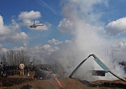 باكستان تسلم الطيار الهندي كبادرة حُسن نية