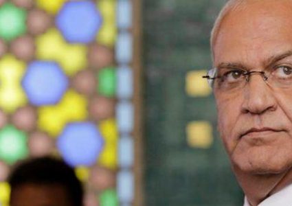 مسؤول قطري يطلع عريقات على نتائج المحادثات القطرية الأمريكية