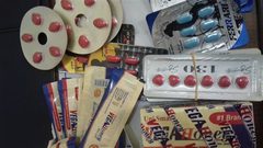 ضبط منشطات جنسية ممنوعة في طولكرم