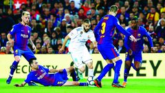 "كلاسيكو الأرض".. رقم "بلا سوابق" ينتظر برشلونة الليلة