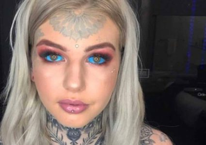 فتاة "التنين الأبيض ذو العيون الزرقاء"..غيرت شكلها لتشعر بالسعادة