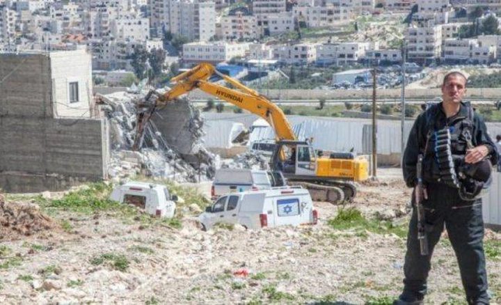 الاحتلال يخطر بهدم منزل مأهول شرق بيت لحم