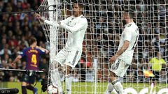 مجددا.. برشلونة يهين الملكي في عقر داره بتوقيع راكيتيش