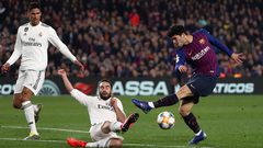 كارفاخال يهرب من آلام الكلاسيكو بحجة سولاري