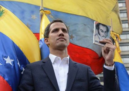 مسؤول أمريكي يُحذّر فنزويلا من التعرض لغوايدو