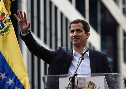 السفارة الروسية في فنزويلا تصف غوايدو بالمحتال