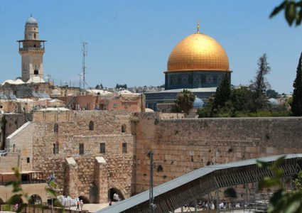 الاتحاد الأوروبي يؤكد التزامه بعدم نقل أي من مقراته إلى القدس