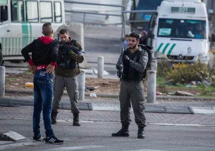 إصابة العشرات على حاجز شعفاط وسط مواجهات