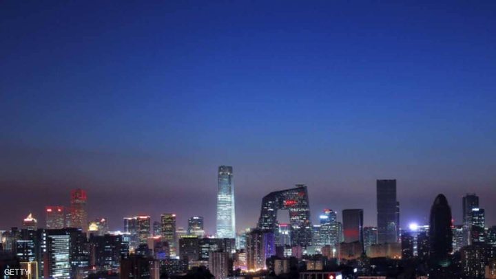 الصين تخفض معدل النمو المستهدف.. وتقلص الضرائب والرسوم