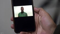 موضة "شارب" الطيار العائد من باكستان تجتاح الهند
