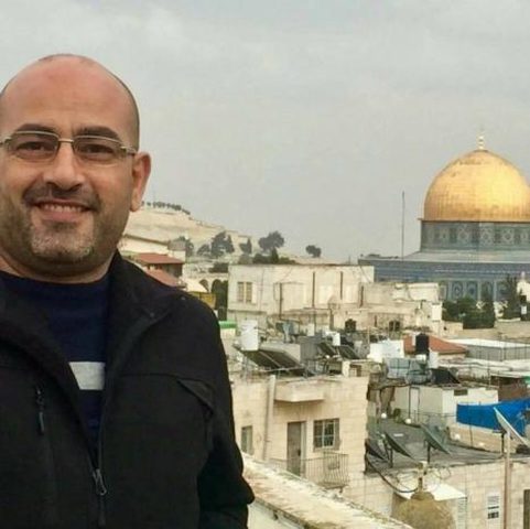 الاحتلال يعتقل حارس الاقصى ايهاب ابو غزالة