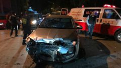 مصرع سيدة وإصابة حفيدتها بحادث سير ذاتي في نابلس