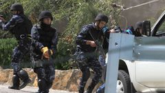 الوقائي" يضبط كمية من مواد تجميل لمخالفته الشروط الصحية