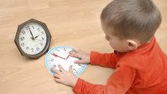 نصائح نفسية لتعليم طفلك إدارة الوقت منذ صغره