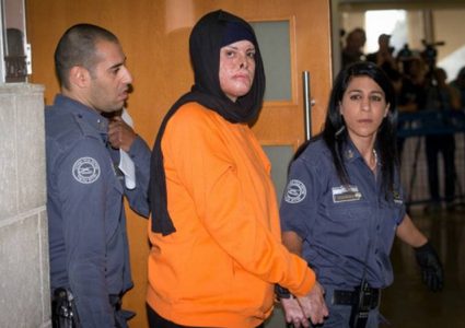 الاحتلال يواصل اعتقال 49 أسيرة بظروف مأساوية