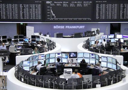 خسائر لقطاع السيارات تدفع سوق الأسهم الأوروبية للتراجع