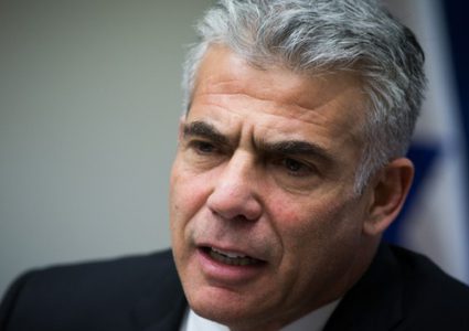 الحزب المنافس لنتنياهو يتعهد "بالانفصال" عن الفلسطينيين