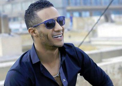 "الشهرة زلزال"..اعرف حكاية "محمد حربى" فى حياة محمد رمضان بمسلسه