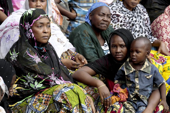 المرأة السودانية حاضرة في المشهد السياسي والشعبي