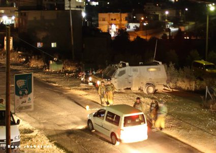الاحتلال يغلق مدخل عابود شمال غرب رام الله