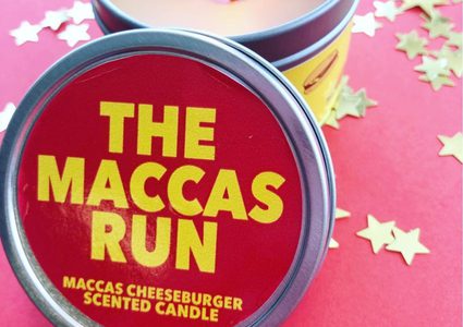 لعشاق "ماكدونالدز".. شمعة برائحة الـ" تشيز برجر"