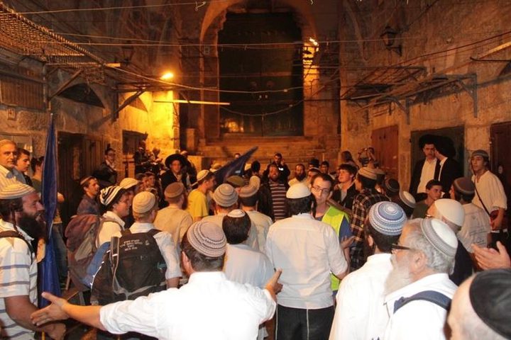 مستوطنون ينظمون مسيرات استفزازية بالقدس المحتلة