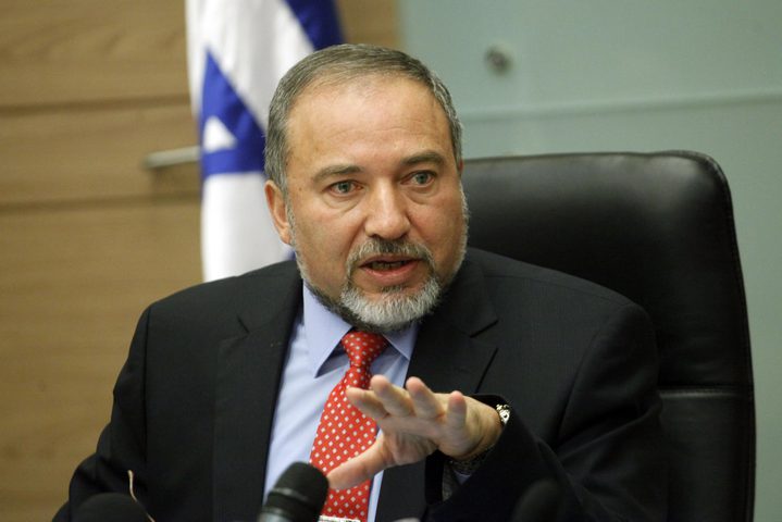 ليبرمان: دولة الاحتلال ستكون في وضع أكثر خطورة خلال عامين