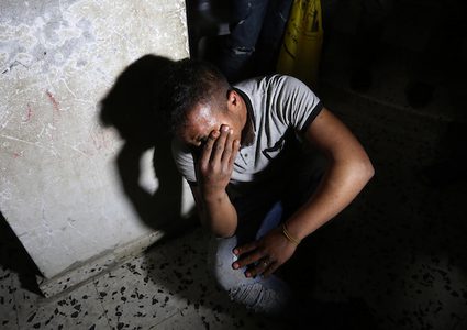 تشييع جثمان الشهيد تامر عرفات في غزة