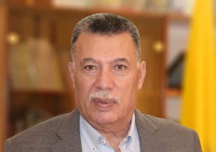 مجهولون يطلقون النار على سيارة القيادي بفتح أحمد حلس وسط غزة