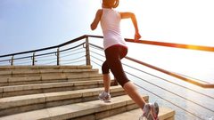 ما هي العلاقة التي تربط بين سرعة صعود الدرج والوفاة المبكرة ؟