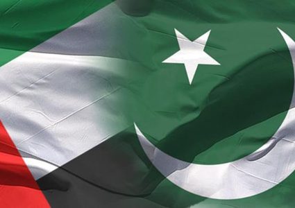 3 مليارات دولار من الإمارات إلى باكستان