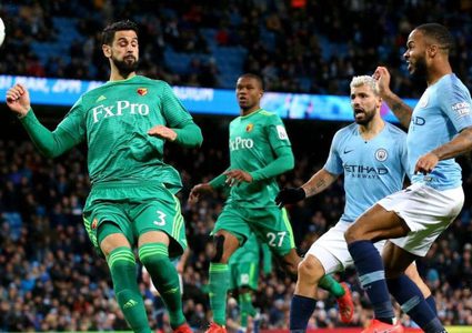 ستيرلنغ "المتألق" يحلق بسيتي في صدارة الدوري