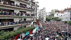 "عصيان مدني" في الجزائر