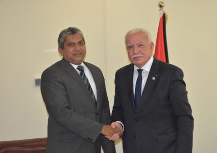 المالكي يودع ممثل سريلانكا لدى دولة فلسطين لمناسبة انتهاء مهامه