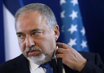 ليبرمان: اقترحت اغتيال قيادات فلسطينية