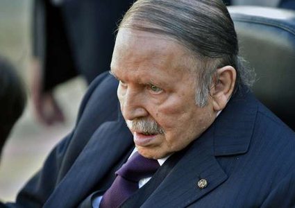 صورة.. أول ظهور للرئيس بوتفليقة بعد عودته من جنيف