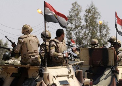مقتل 3 عسكريين مصريين و46 مسلحا في سيناء