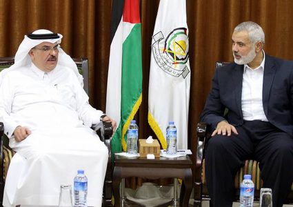 محللان: حماس تساعد "إسرائيل" على فصل غزة عن الضفة