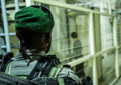 الاحتلال يعتقل مواطنًا بزعم طعنه مستوطنًا في 2016