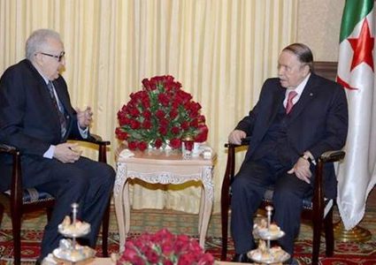 تأجيل الانتخابات بالجزائر وفترة انتقالية بقيادة الاخضر الابراهيمي