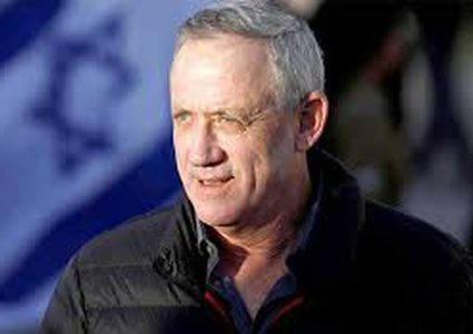 "غانتس": لن نسمح لايران بتشكيل قوة كبيرة في المنطقة