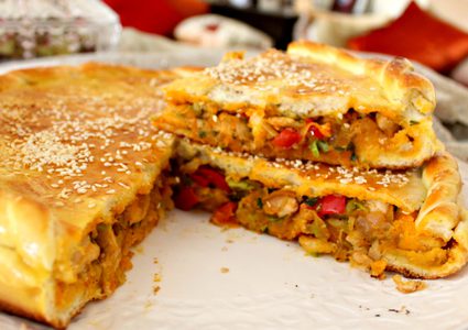 فطيرة اللحم المحشوة بالخضر