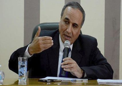 فساد نيتانياهو.. وتكسير «عظام» الفلسطينيين