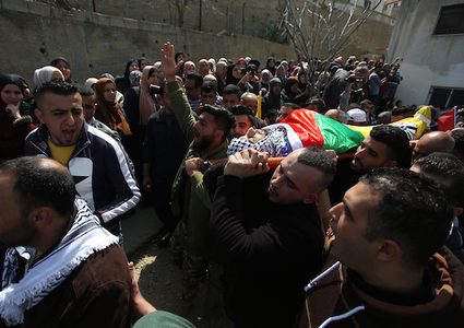 تشييع جثمان الشهيد شاهين من سلفيت