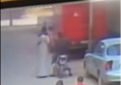 مصر.. فتاة تهرب من خاطفيها في اللحظة الأخيرة