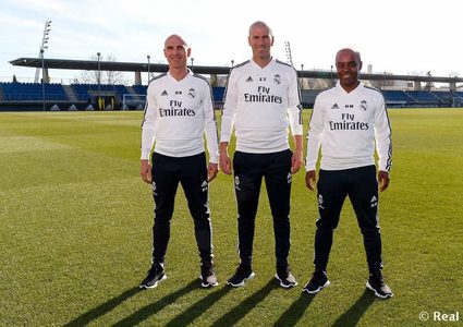 زيدان يقود أولى تدريبات ريال مدريد في ولايته الثانية