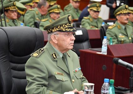 الجزائر.. رئيس أركان الجيش يتعهد بالحفاظ على أمن بلاده