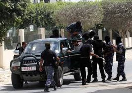 امهات المختطفين يدعون للخروج والتظاهر امام معتقلات حماس