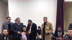 ملتقى البصيرة للمكفوفين يتسلم أدوات مساندة من القطاع الخاص